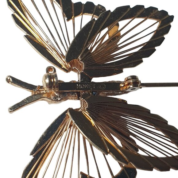 Monet Gold Tone Filigree Butterfly Brooch Pin Nature Fashion Vintage Jewelry - Picture 3 of 4